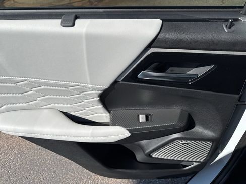 New 2026 Mitsubishi Outlander SEL FWD image 27