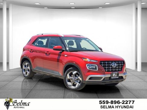 New 2025 Hyundai Venue Limited image 1