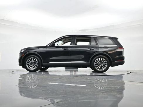 Used 2024 Lincoln Aviator Reserve image 39