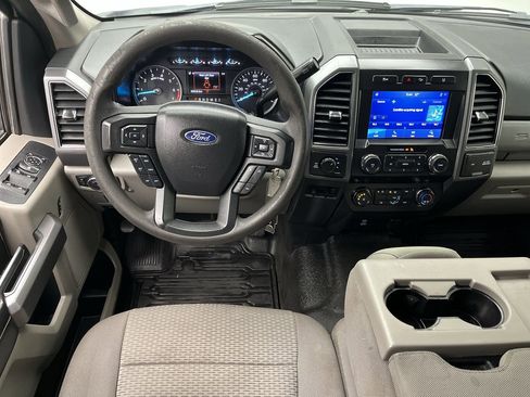 Certified 2020 Ford F250 XLT w/ XLT Value Package image 15