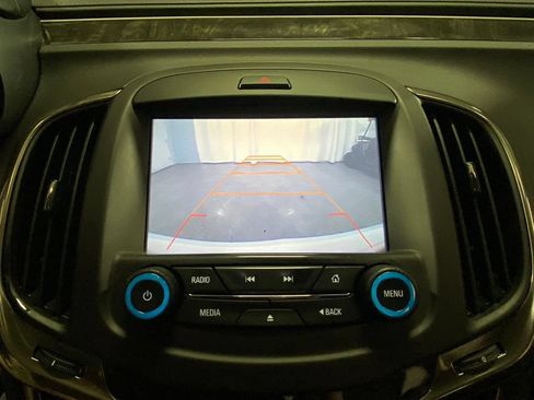 Used 2016 Buick LaCrosse FWD image 23
