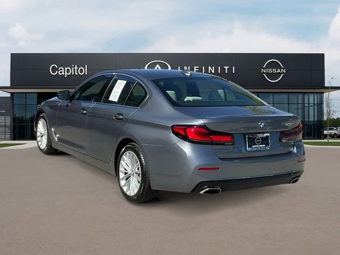 Used 2022 BMW 530i w/ Premium Package image 7