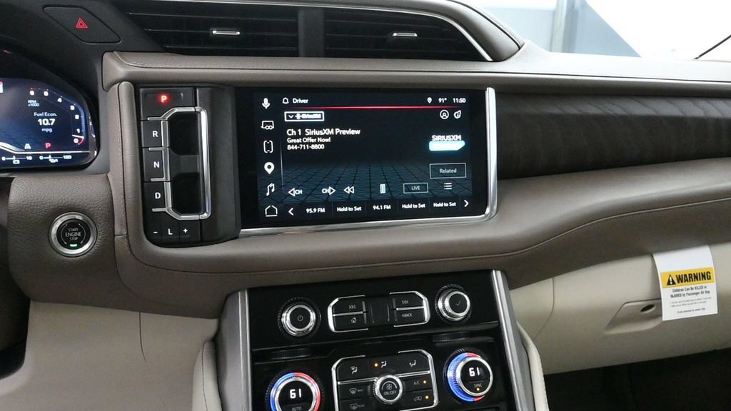Used 2023 GMC Yukon Denali RWD image 12