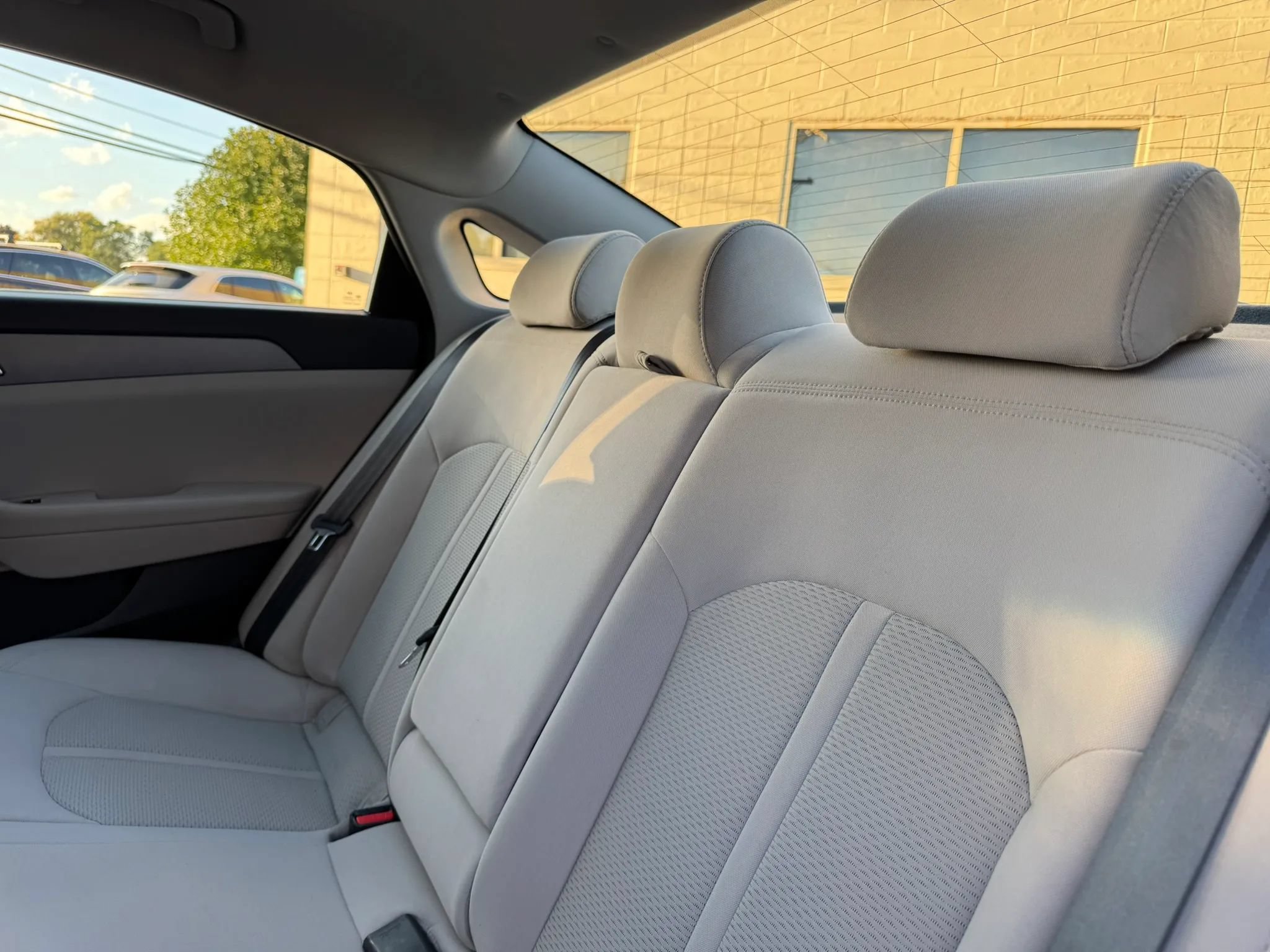 Used 2017 Hyundai Sonata SE w/ Winter Weather Package FWD image 33