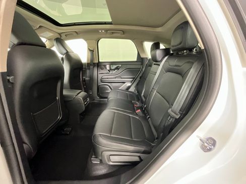 Used 2025 Lincoln Corsair FWD w/ Equipment Group 101A image 25