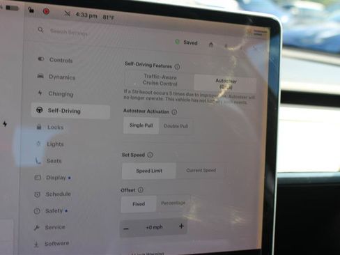 Used 2020 Tesla Model 3 Standard Range Plus RWD image 14