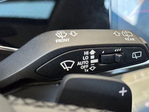 Used 2023 Audi Q7 3.0T Premium Plus image 40