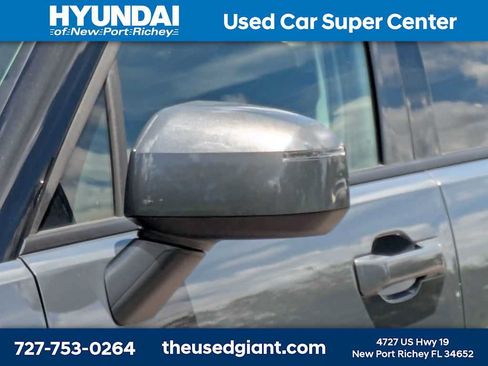 Certified 2025 Hyundai Santa Fe SEL FWD image 11
