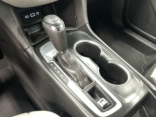 Used 2020 Chevrolet Equinox LT FWD image 24