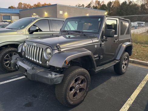 Used 2016 Jeep Wrangler Sahara w/ Connectivity Group image 1
