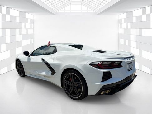 Used 2026 Chevrolet Corvette Stingray Convertible w/ 1LT RWD image 5