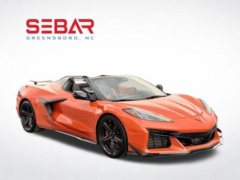 Used 2025 Chevrolet Corvette Z06 w/ Z07 Performance Package RWD image 17