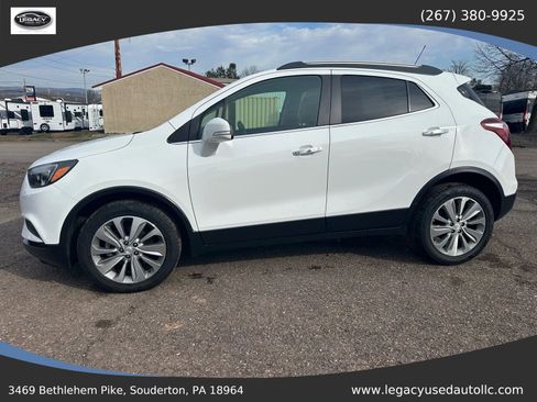 Used 2018 Buick Encore Preferred image 3