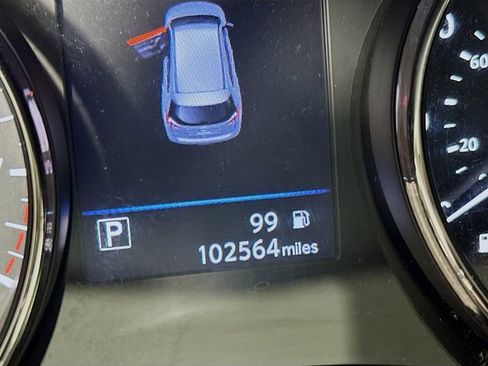 Used 2018 Nissan Rogue S image 13