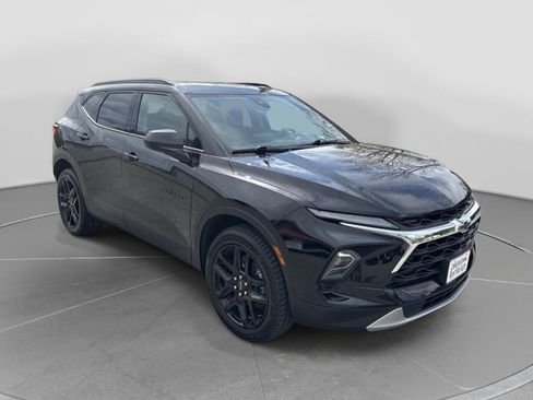 Used 2023 Chevrolet Blazer LT w/ Convenience Package AWD/4WD image 5