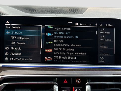 Used 2023 BMW X5 xDrive40i w/ Premium Package image 16