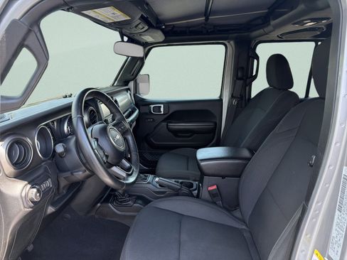 Used 2018 Jeep Wrangler Unlimited Sport S AWD/4WD image 10