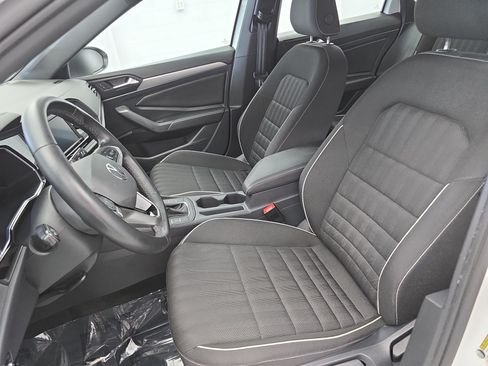 Certified 2024 Volkswagen Jetta Sport FWD image 14