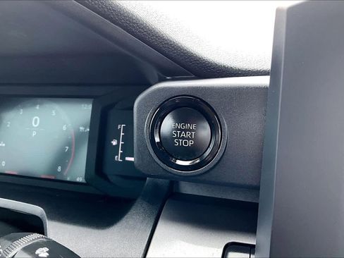 Certified 2024 Toyota Tacoma SR5 image 34