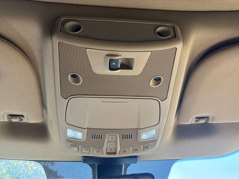 Used 2016 Ford F150 Lariat w/ Equipment Group 502A Luxury image 38