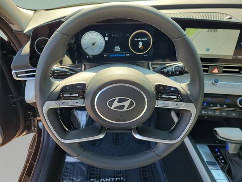 New 2026 Hyundai Elantra Limited FWD image 13