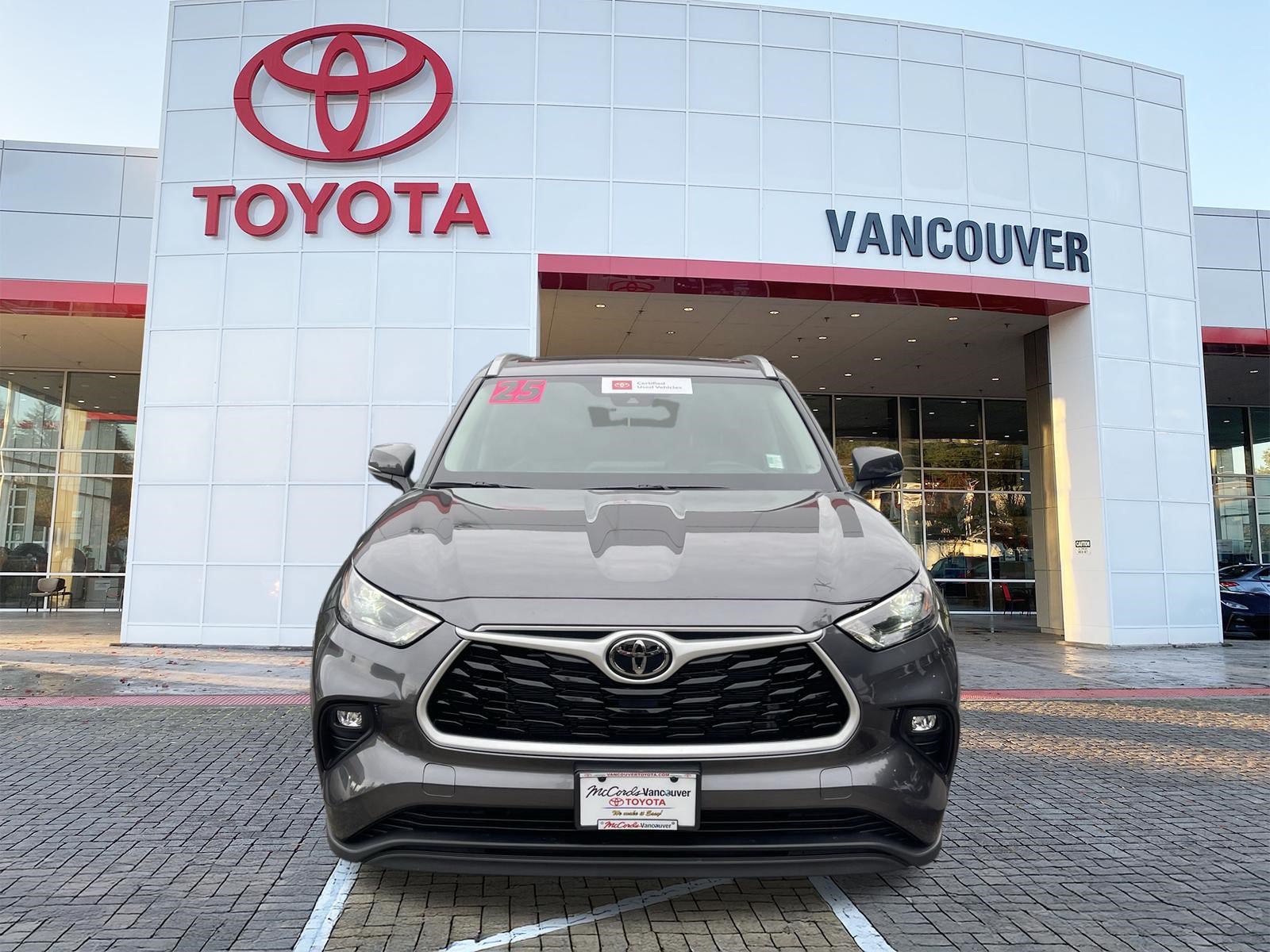 Certified 2025 Toyota Highlander XLE AWD/4WD 360° Tour