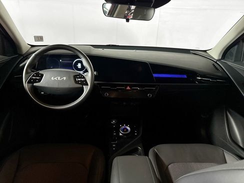 Used 2023 Kia Niro Wind w/ Wind Preserve Package FWD image 12