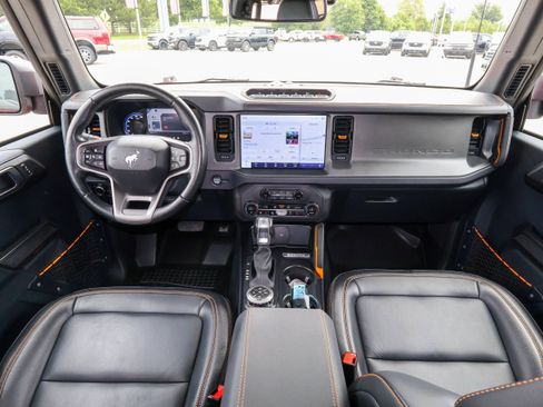 Used 2024 Ford Bronco Badlands AWD/4WD image 15