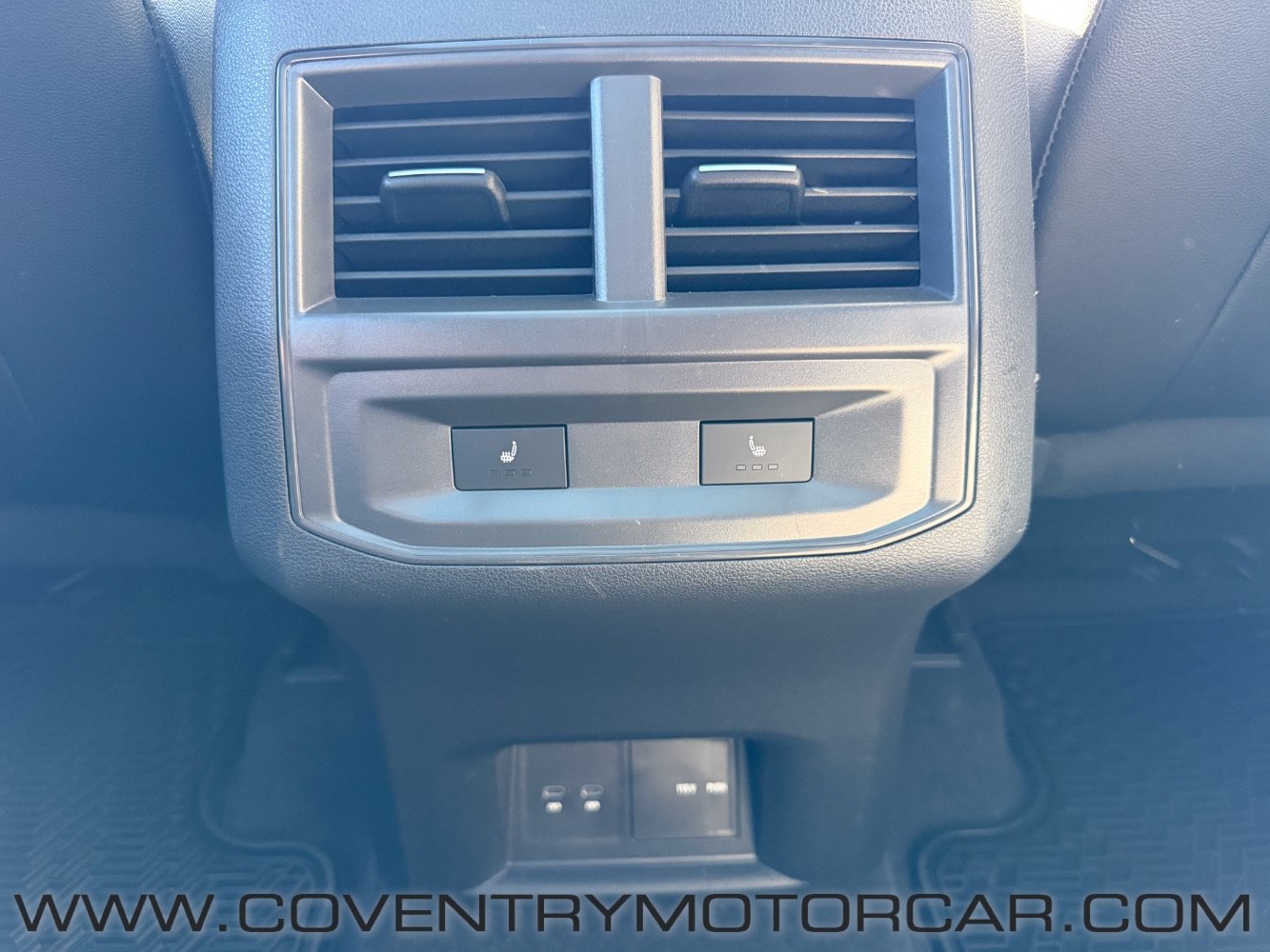 Used 2022 Volkswagen Atlas Cross Sport SEL Premium R-Line AWD/4WD image 48