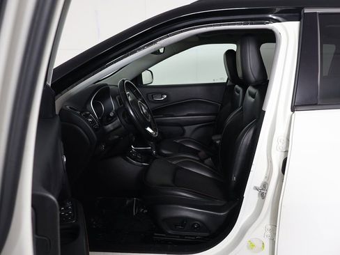 Used 2020 Jeep Compass Limited w/ Premium Lighting Group image 26