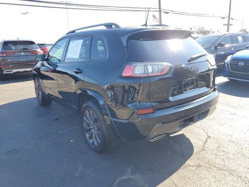 Used 2019 Jeep Cherokee High Altitude AWD/4WD image 3