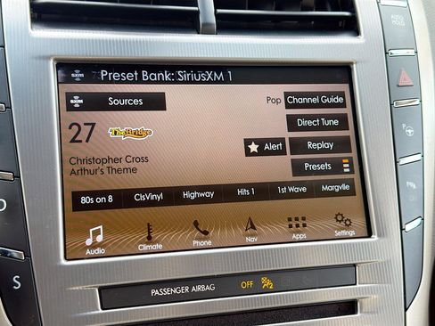 Used 2017 Lincoln MKZ Reserve w/ Technology Package image 16