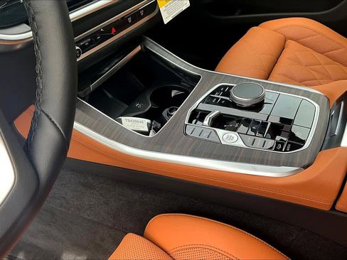 New 2026 BMW X5 xDrive40i image 8