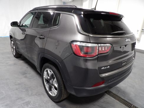 Used 2019 Jeep Compass Limited w/ Safety & Security Group AWD/4WD image 6