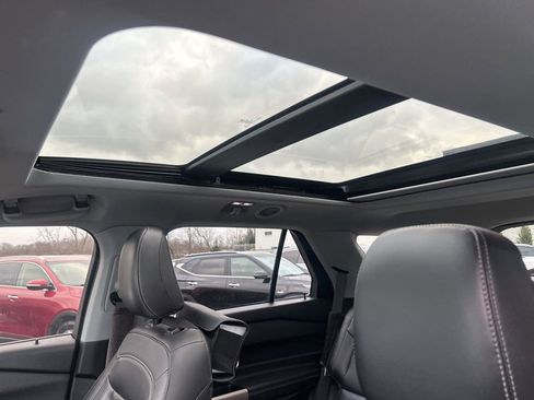 Used 2023 Ford Explorer XLT w/ Equipment Group 202A image 11