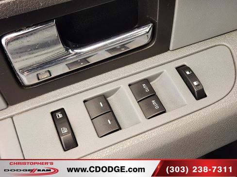 Used 2014 Ford F150 XLT w/ XLT Chrome Package image 15