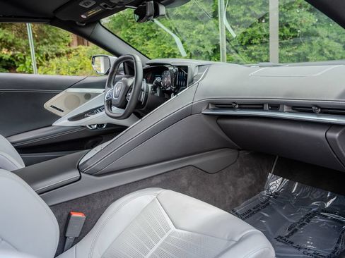 Used 2023 Chevrolet Corvette Stingray Preferred Conv w/ Z51 Performance Package RWD image 21