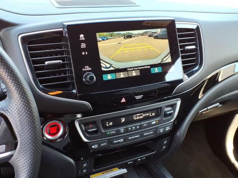 Used 2023 Honda Passport Elite image 21