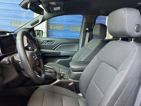 Used 2025 GMC Canyon Elevation w/ Convenience Package AWD/4WD image 12