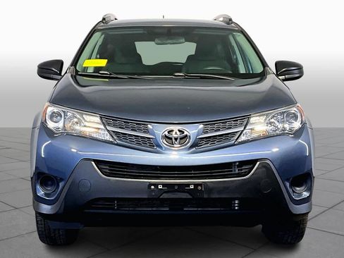 Used 2014 Toyota RAV4 LE image 3