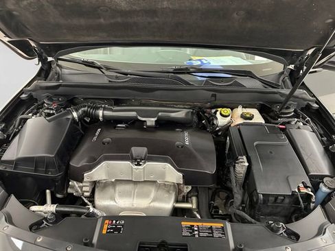 Used 2015 Chevrolet Malibu LT w/ Power Convenience Package FWD image 11