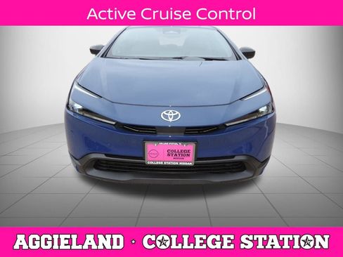 Used 2026 Toyota Prius LE FWD image 10