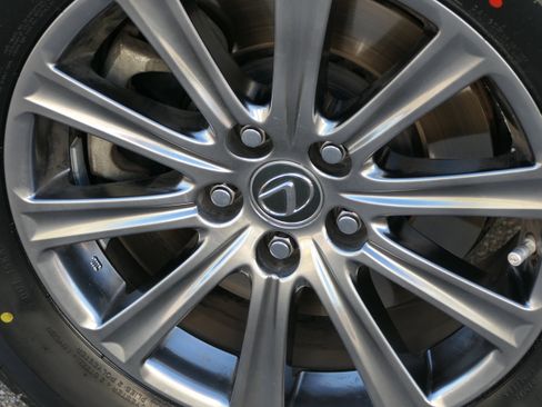 Used 2019 Lexus NX 300h AWD image 11