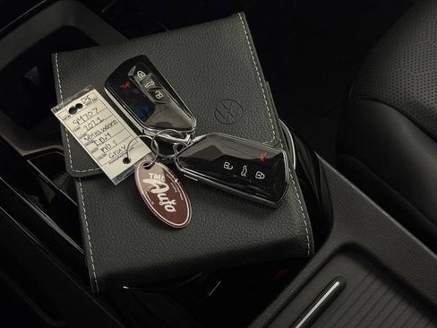 Used 2021 Volkswagen ID.4 Pro S w/ Gradient Package image 58