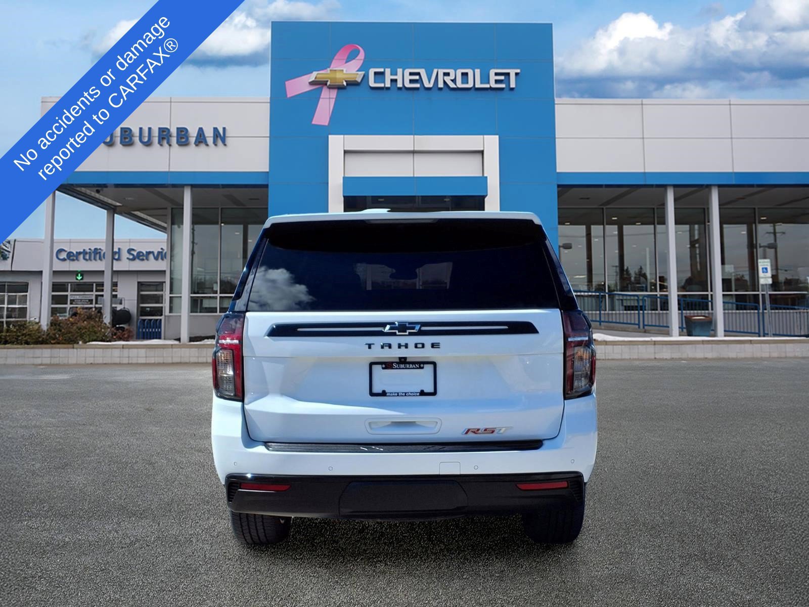 Used 2024 Chevrolet Tahoe RST w/ Luxury Package AWD/4WD image 7