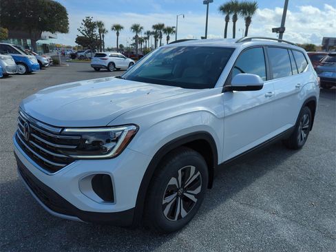 New 2026 Volkswagen Atlas SE image 14