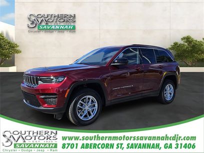 New 2025 Jeep Grand Cherokee Laredo