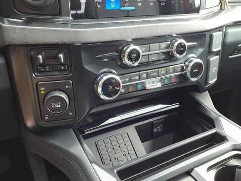 New 2026 Ford F250 Platinum AWD/4WD image 24