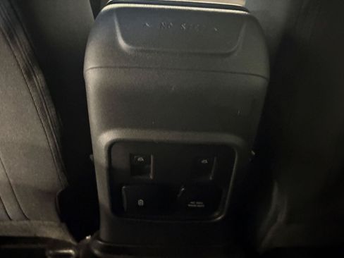 Used 2022 Ford Bronco Wildtrak AWD/4WD image 37