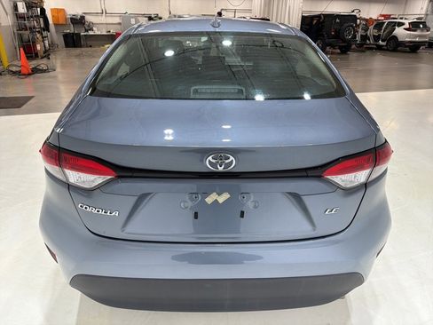 Used 2025 Toyota Corolla LE image 7
